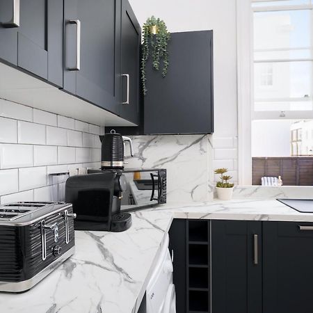 Kensington Nest Serviced Town House Londra Esterno foto